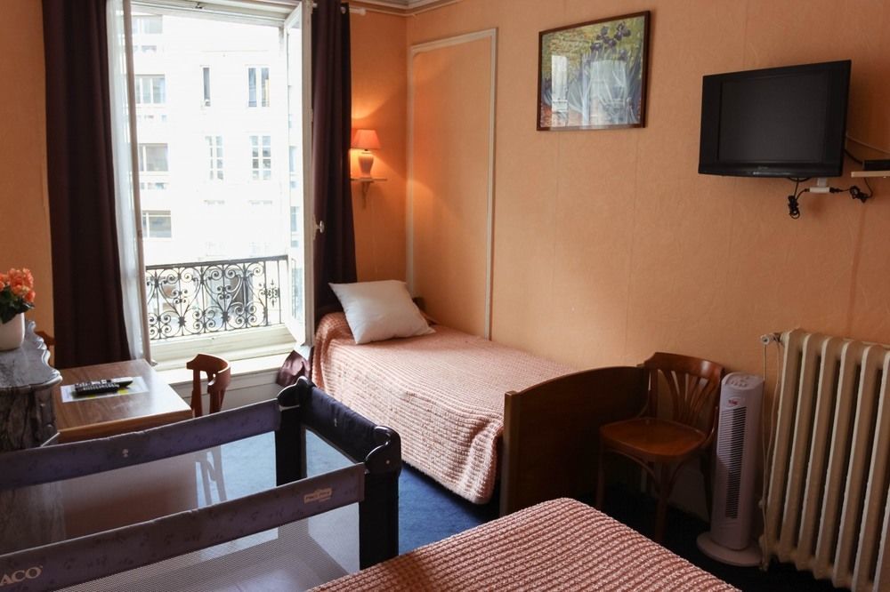 Hotel Gay Lussac อุลเน-ซู-บัว ภายนอก รูปภาพ